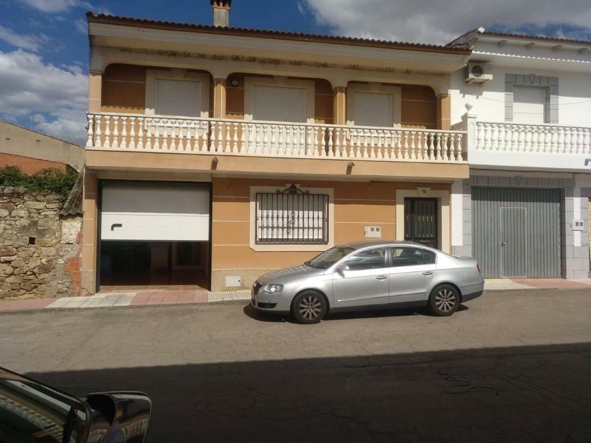 Casa Familiar La Lunara Caceres Exterior photo
